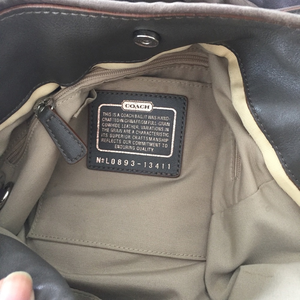 Authentic Leather Coach Bag - Picture 9 of 10